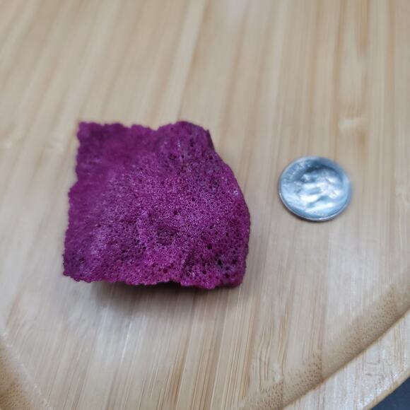 Ruby Corundum Raw Crystal, UV Reactive - Picture 4 of 4
